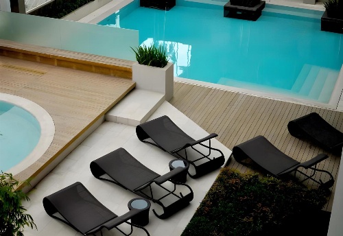 F1 Hotel Manila image 2